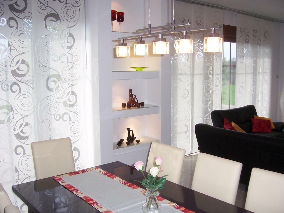 Domwigierski Pl -Jeziorki -Gr- Comfort-Ferienhaus-Polen - Wlasna Linia Brzegowa I Sauna Wysoki Most  Exterior foto